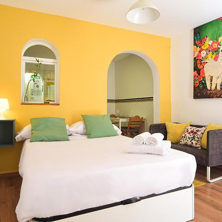 El Prado Historic Center Apartment Madrid Exterior foto