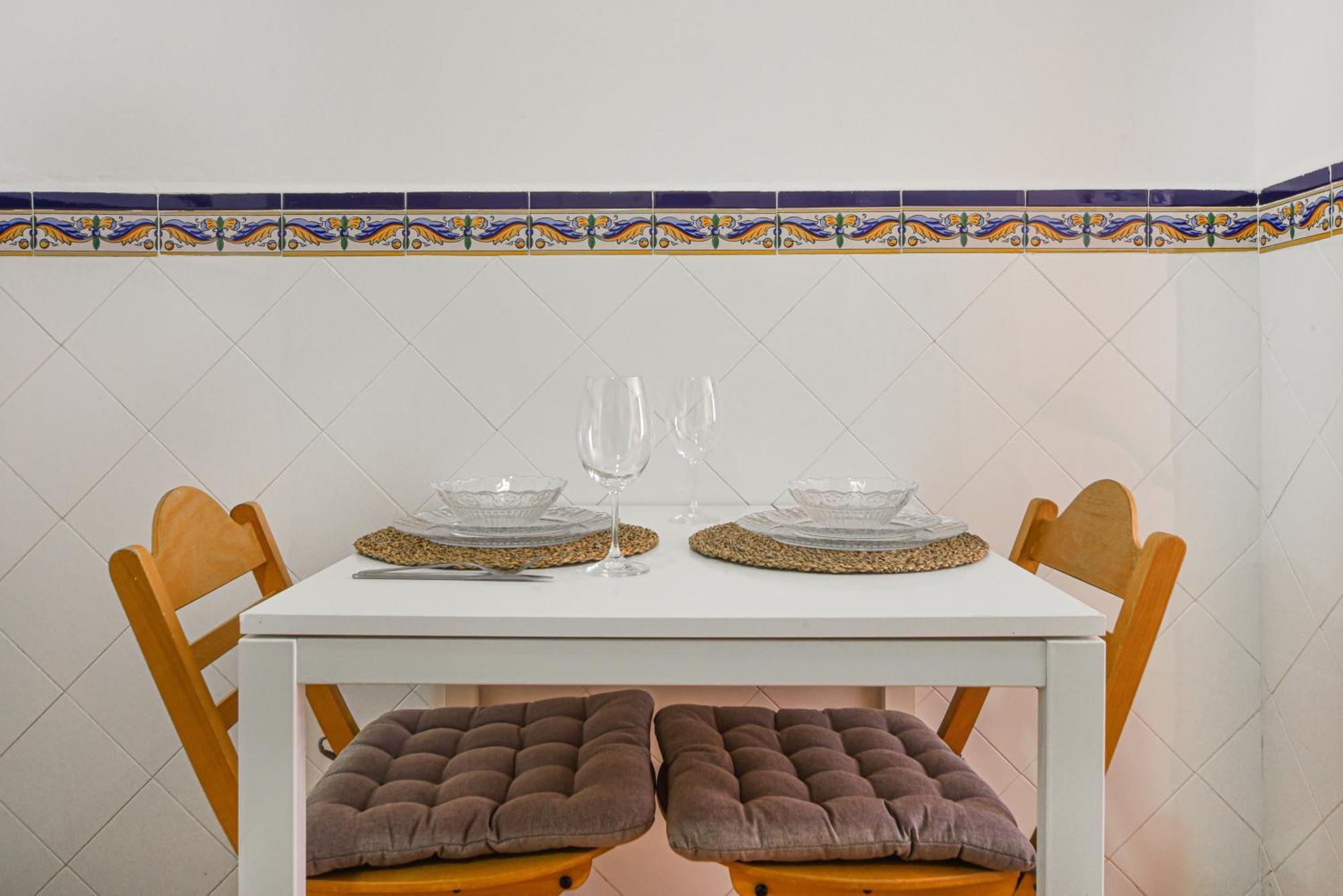 El Prado Historic Center Apartment Madrid Exterior foto