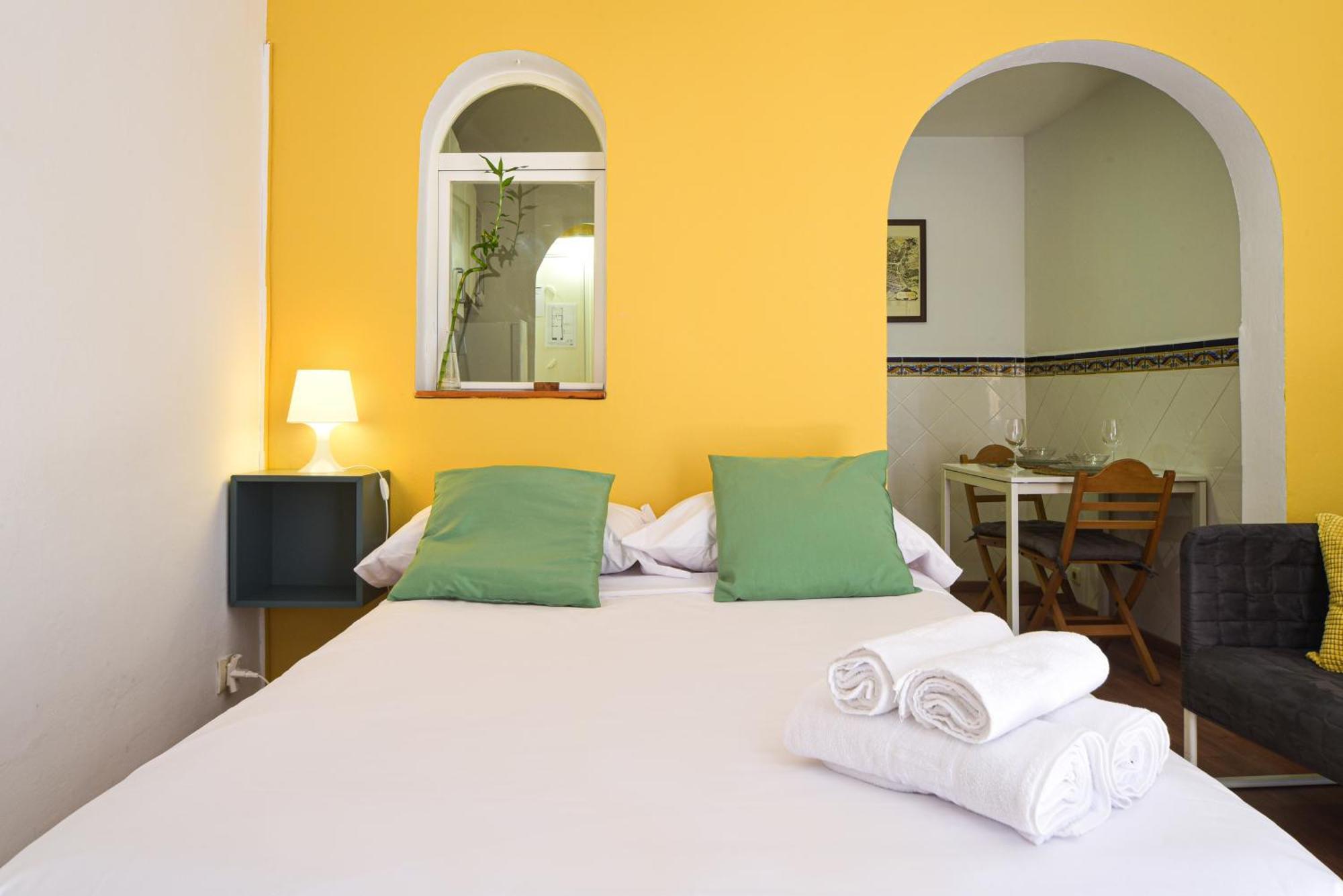 El Prado Historic Center Apartment Madrid Exterior foto